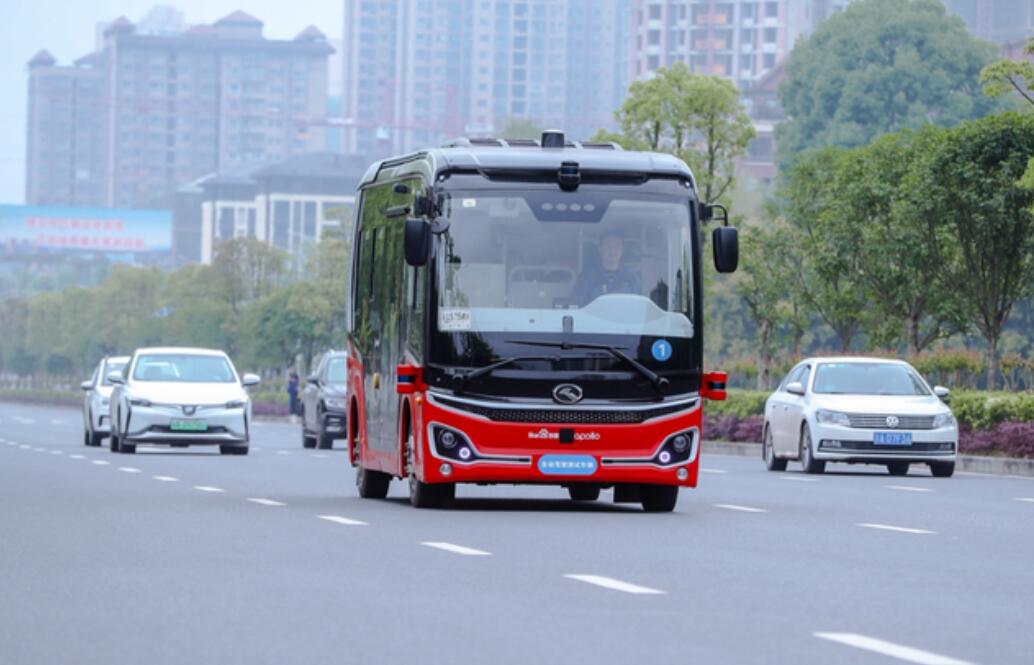 Baidu gets China's first license to explore commercial operations of self-driving buses-CnEVPost