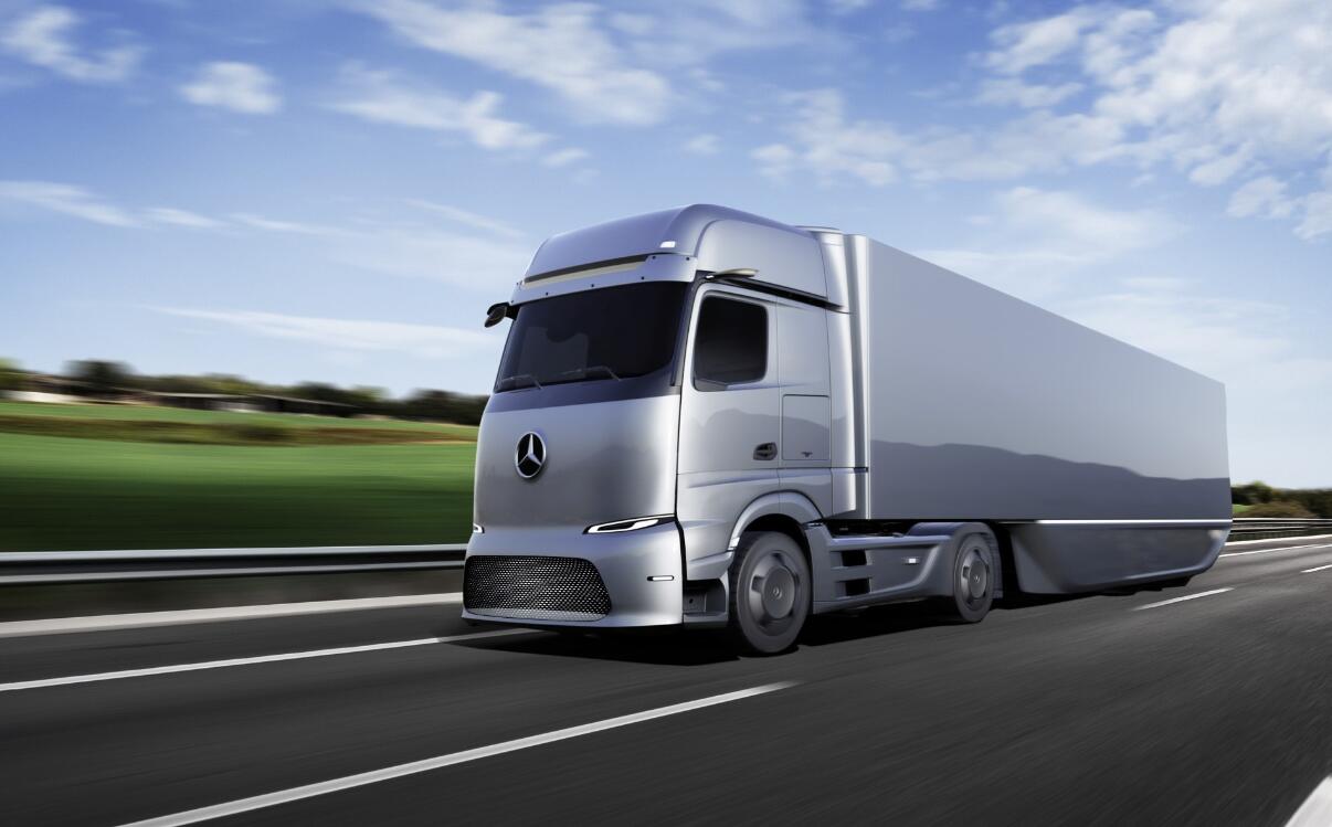 CATL signs deal to supply batteries for Daimler Trucks long-haul electric truck-CnEVPost