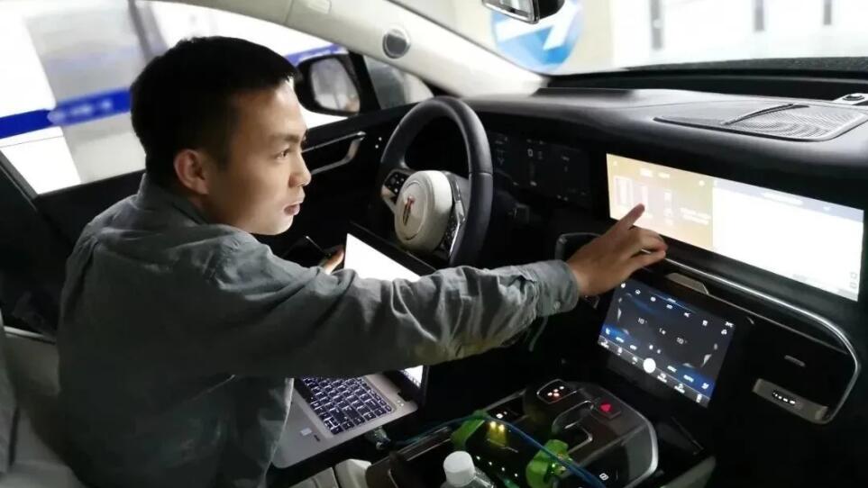 China FAW announces memory parking feature like Xpeng's VPA-CnEVPost