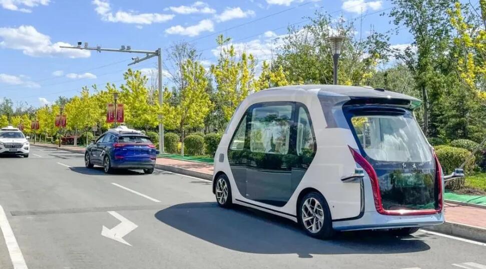 China FAW steps up efforts on self-driving technology-CnEVPost