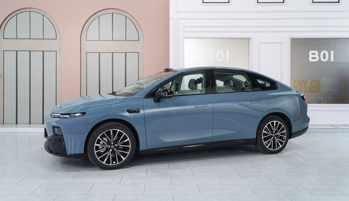 Leapmotor begins pre-sales of B01 electric sedan starting at $14,770
