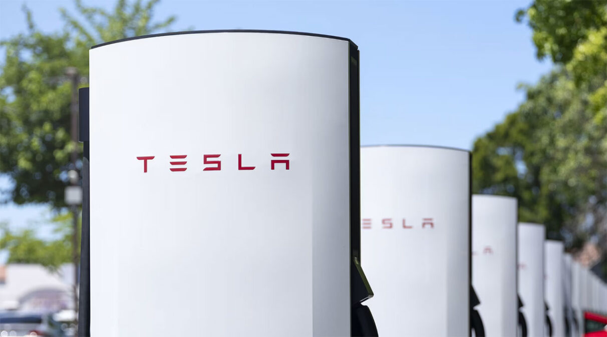 Tesla's first batch of V4 Superchargers in China go live